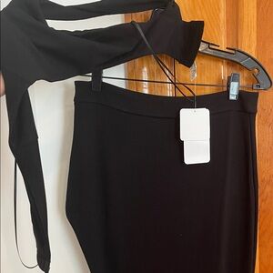 Kikiriki Elegant Black Crop top and Maxi Skirt Small